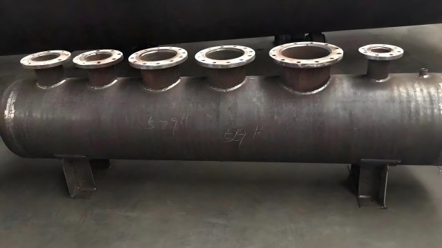 崆峒冷凝水集分水器